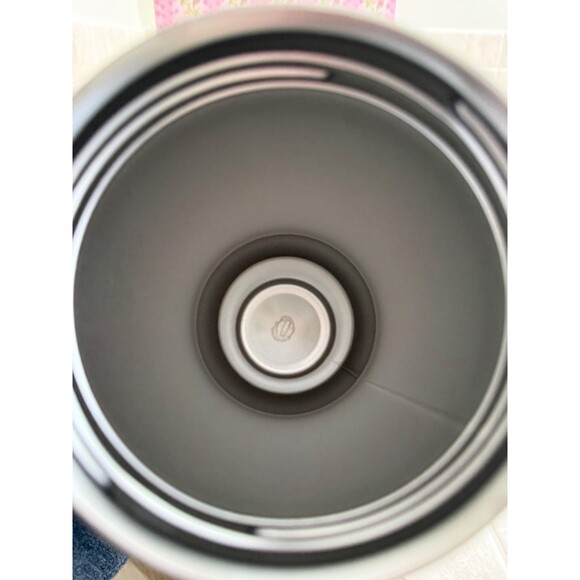 Stanley x Loveshack Fancy Blooming Heirloom 40 oz. Tumber - EUC - Picture 4 of 8